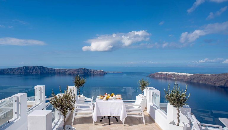 Above Blue Suites - Ημεροβίγλι, Σαντορίνη